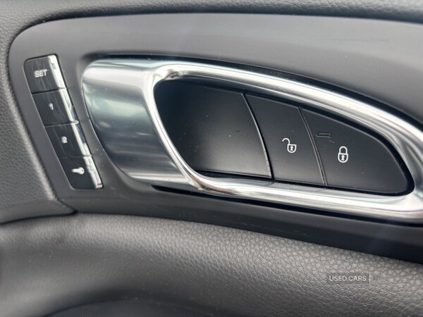 Used Porsche Cayenne 2018 for sale - 74876133: Photo 12