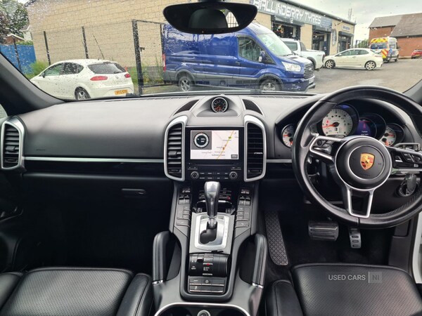 Used Porsche Cayenne 2018 for sale - 74876133: Photo 6