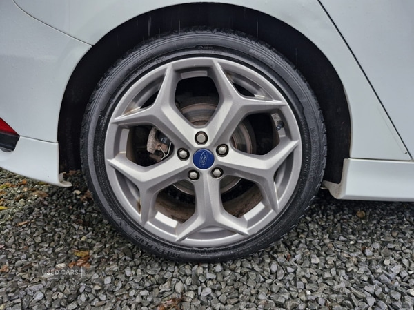 Used Ford Focus 2015 for sale - 76528473: Photo 9