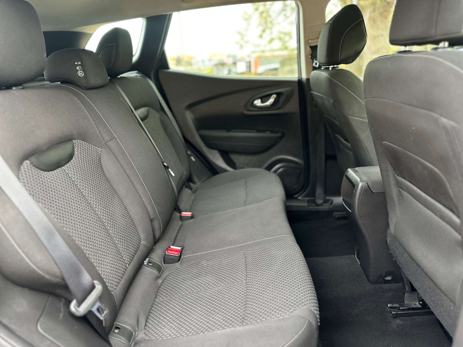 Used Renault Kadjar 2017 for sale - 76509359: Photo 14