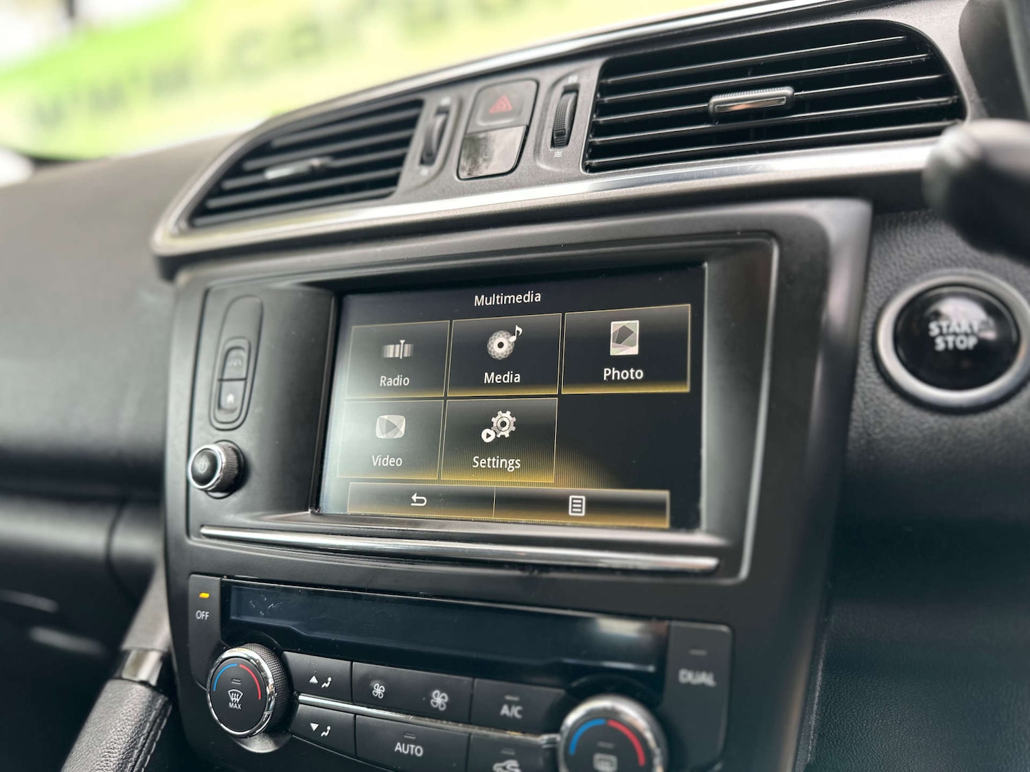 Used Renault Kadjar 2017 for sale - 76509359: Photo 17