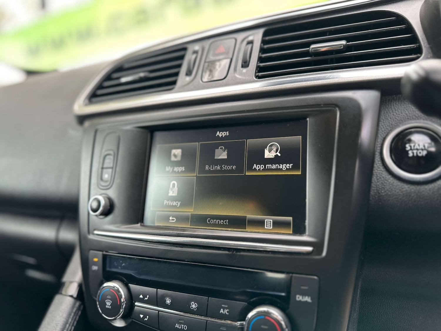 Used Renault Kadjar 2017 for sale - 76509359: Photo 25