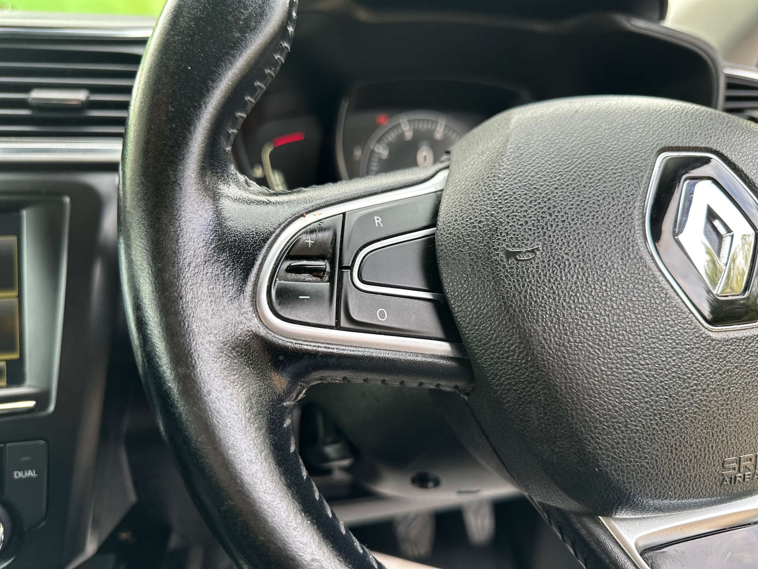 Used Renault Kadjar 2017 for sale - 76509359: Photo 30