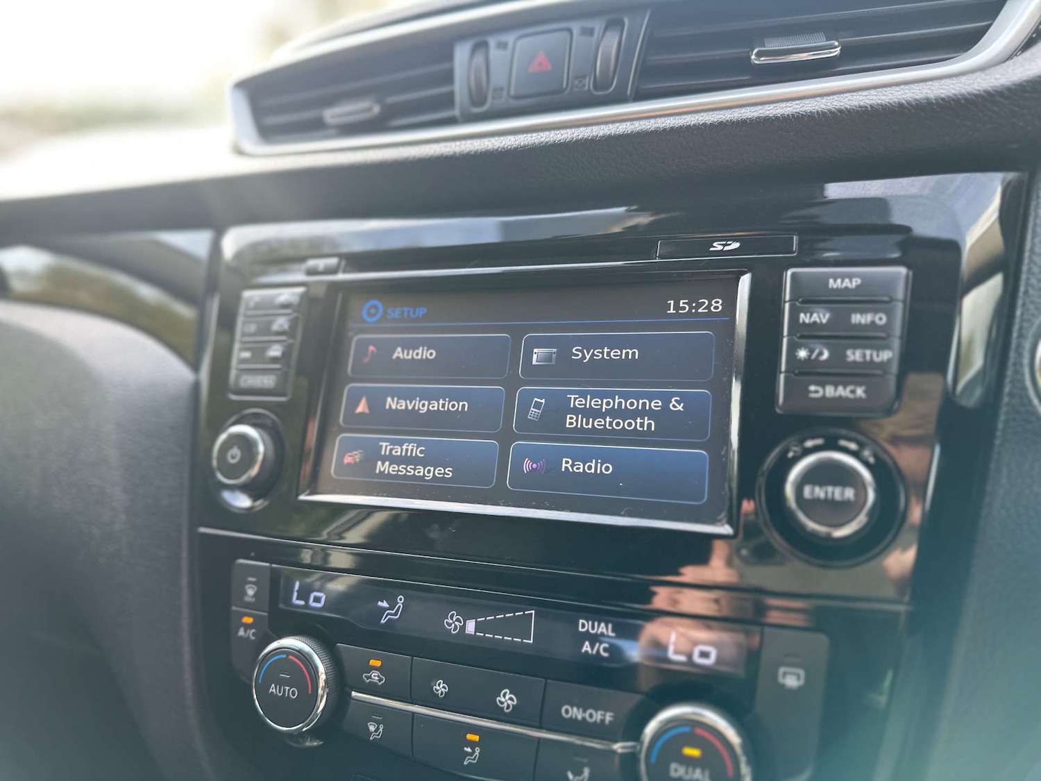 Used Nissan Qashqai 2015 for sale - 76382753: Photo 23