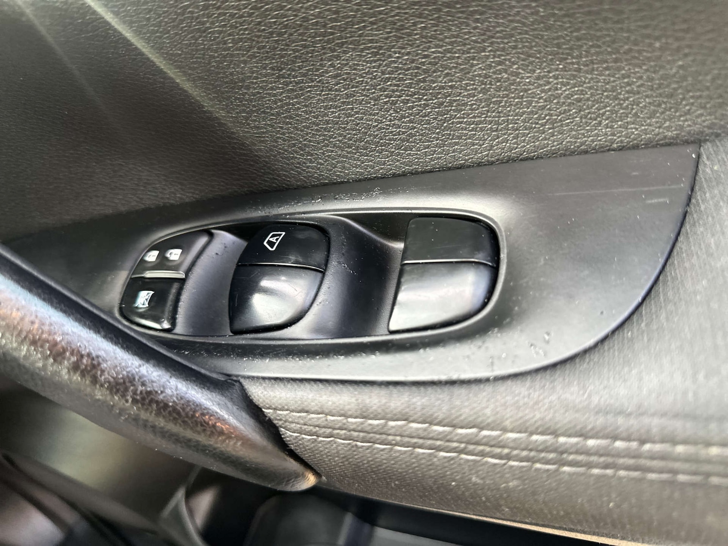 Used Nissan Qashqai 2015 for sale - 76382753: Photo 31