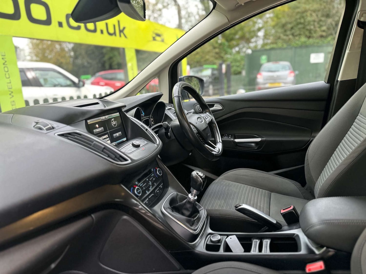 Used Ford C-Max 2015 for sale - 76263539: Photo 15