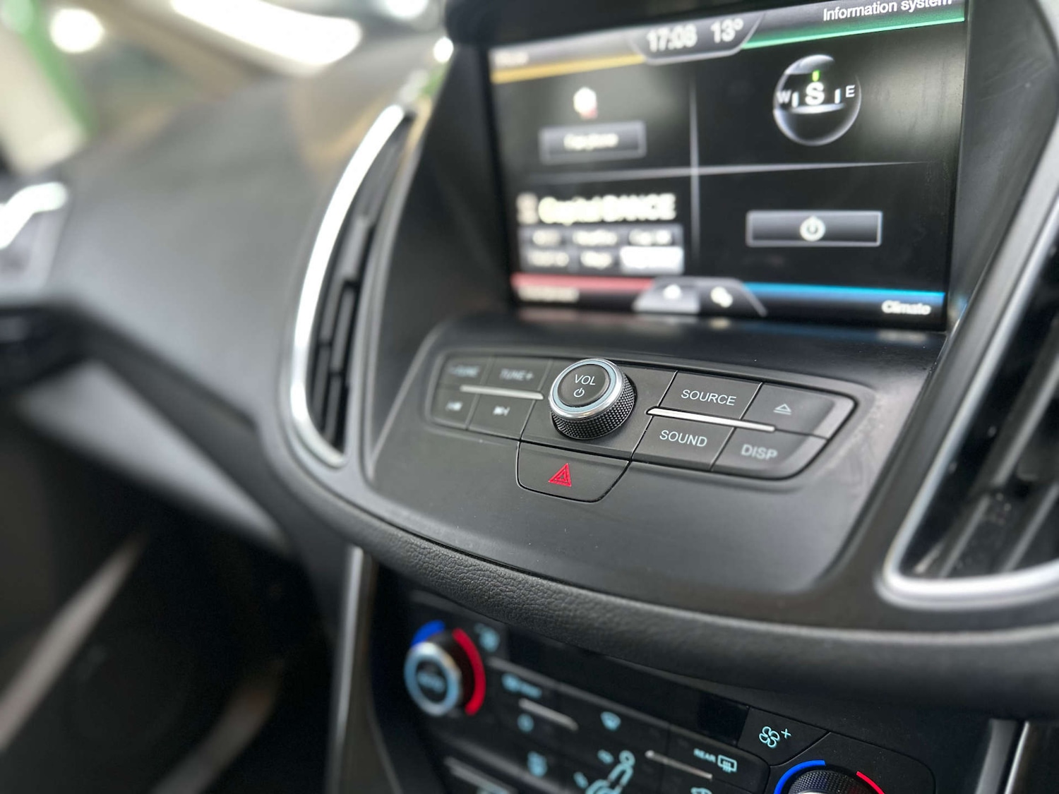 Used Ford C-Max 2015 for sale - 76263539: Photo 19