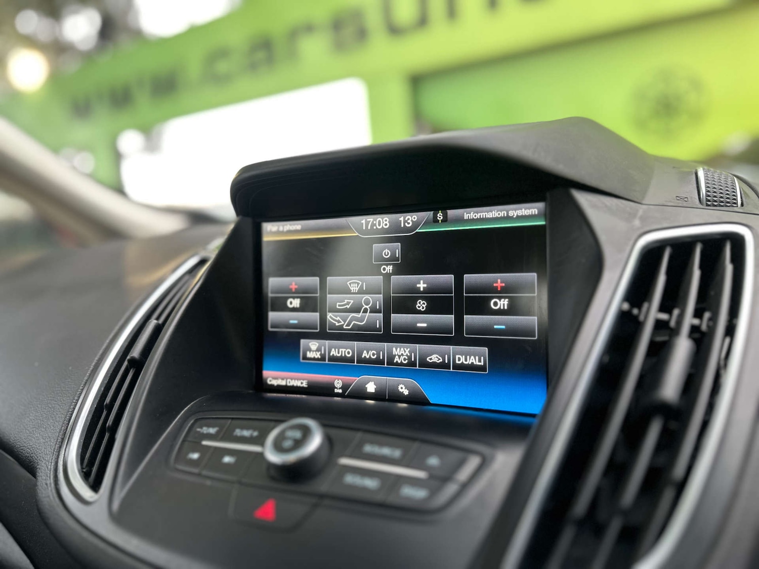 Used Ford C-Max 2015 for sale - 76263539: Photo 20