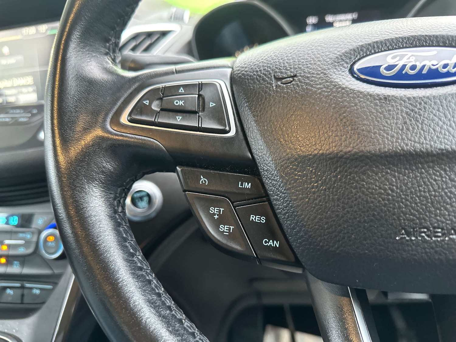 Used Ford C-Max 2015 for sale - 76263539: Photo 27