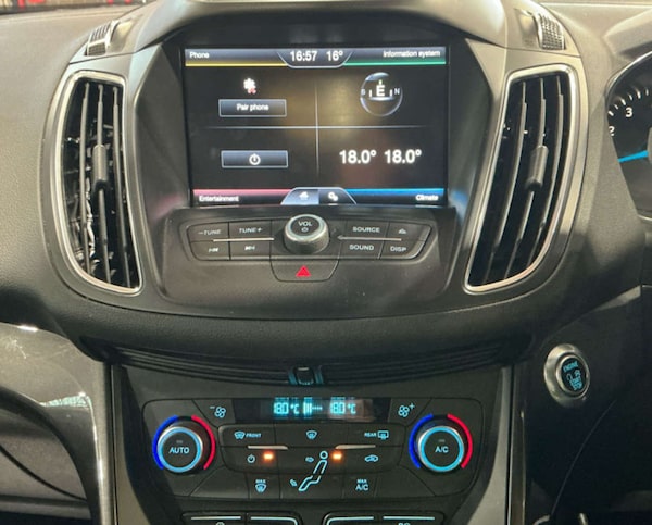 Used Ford C-Max 2015 for sale - 76263539: Photo 2