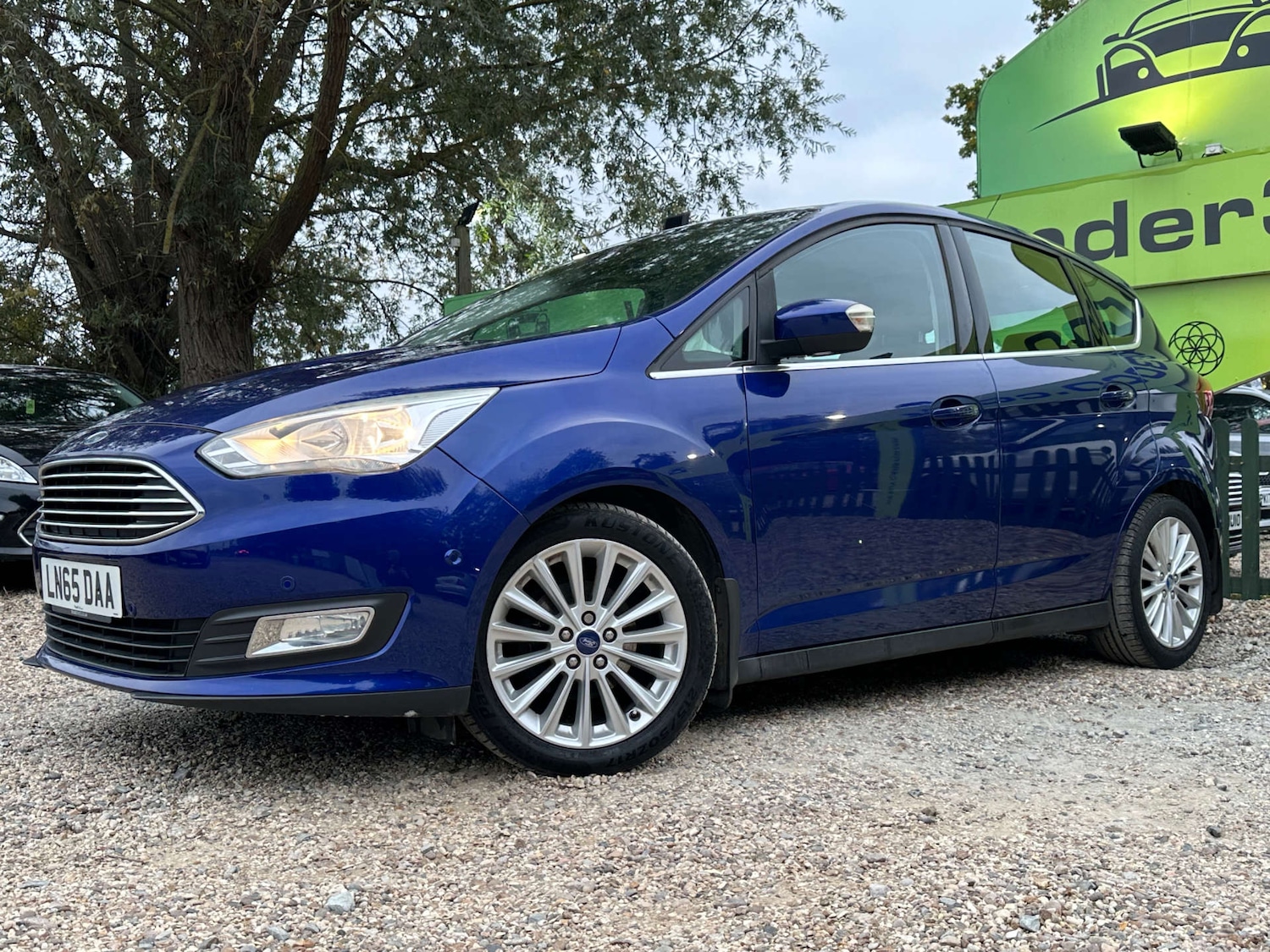 Used Ford C-Max 2015 for sale - 76263539: Photo 6