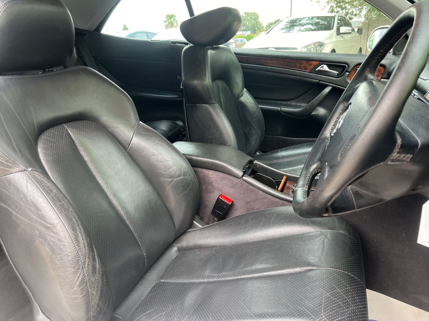 Used Mercedes-Benz CLK 1999 for sale - 77632182: Photo 11