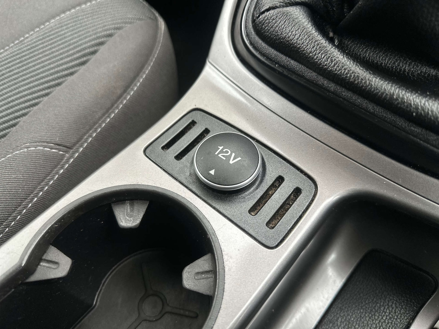 Used Ford Kuga 2015 for sale - 77482416: Photo 27