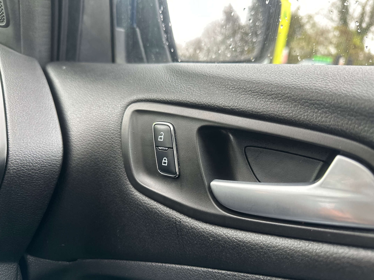 Used Ford Kuga 2015 for sale - 77482416: Photo 32