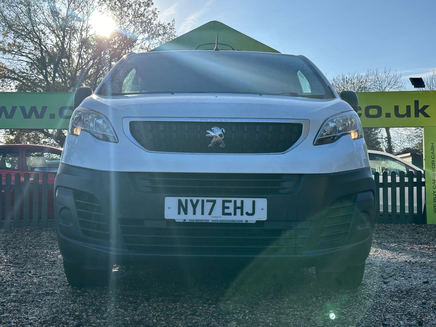 Used Peugeot Expert 2017 for sale - 76757116: Photo 10