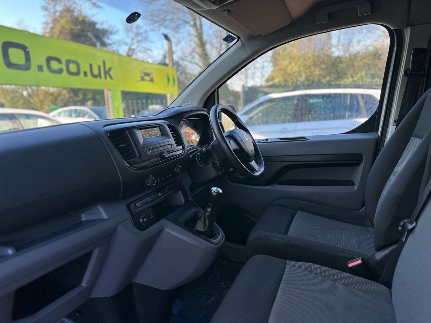 Used Peugeot Expert 2017 for sale - 76757116: Photo 17