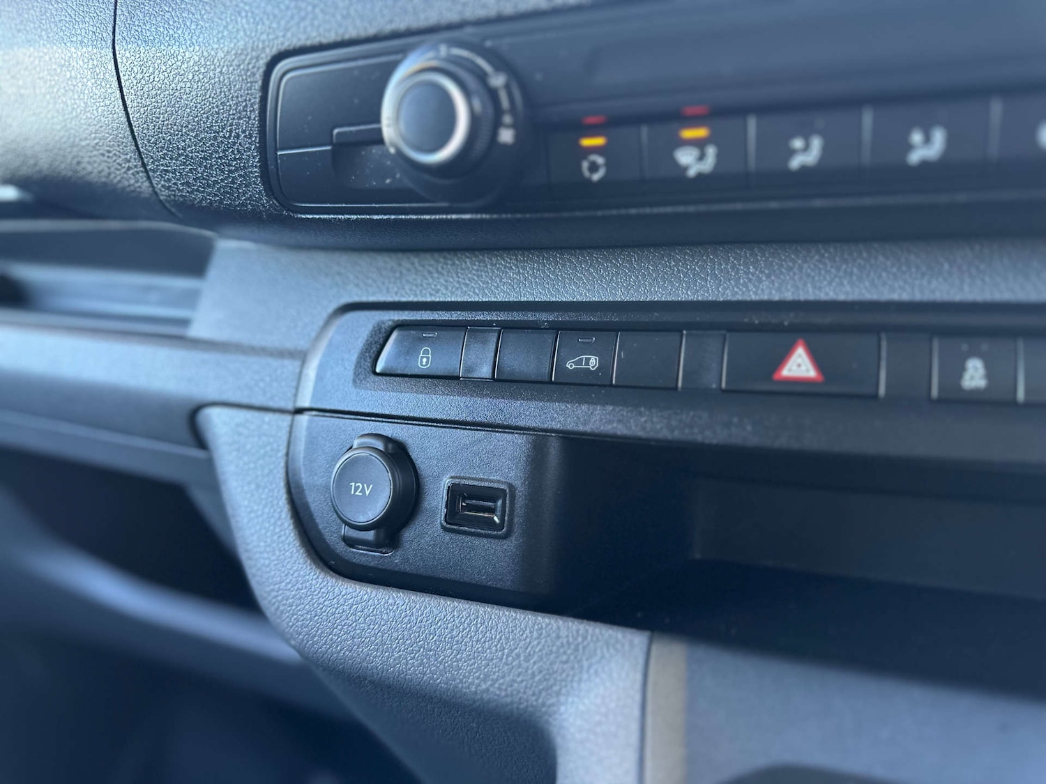 Used Peugeot Expert 2017 for sale - 76757116: Photo 21