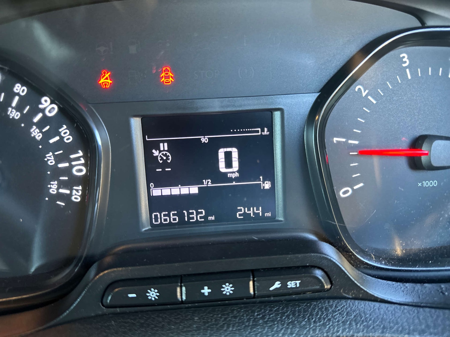 Used Peugeot Expert 2017 for sale - 76757116: Photo 23