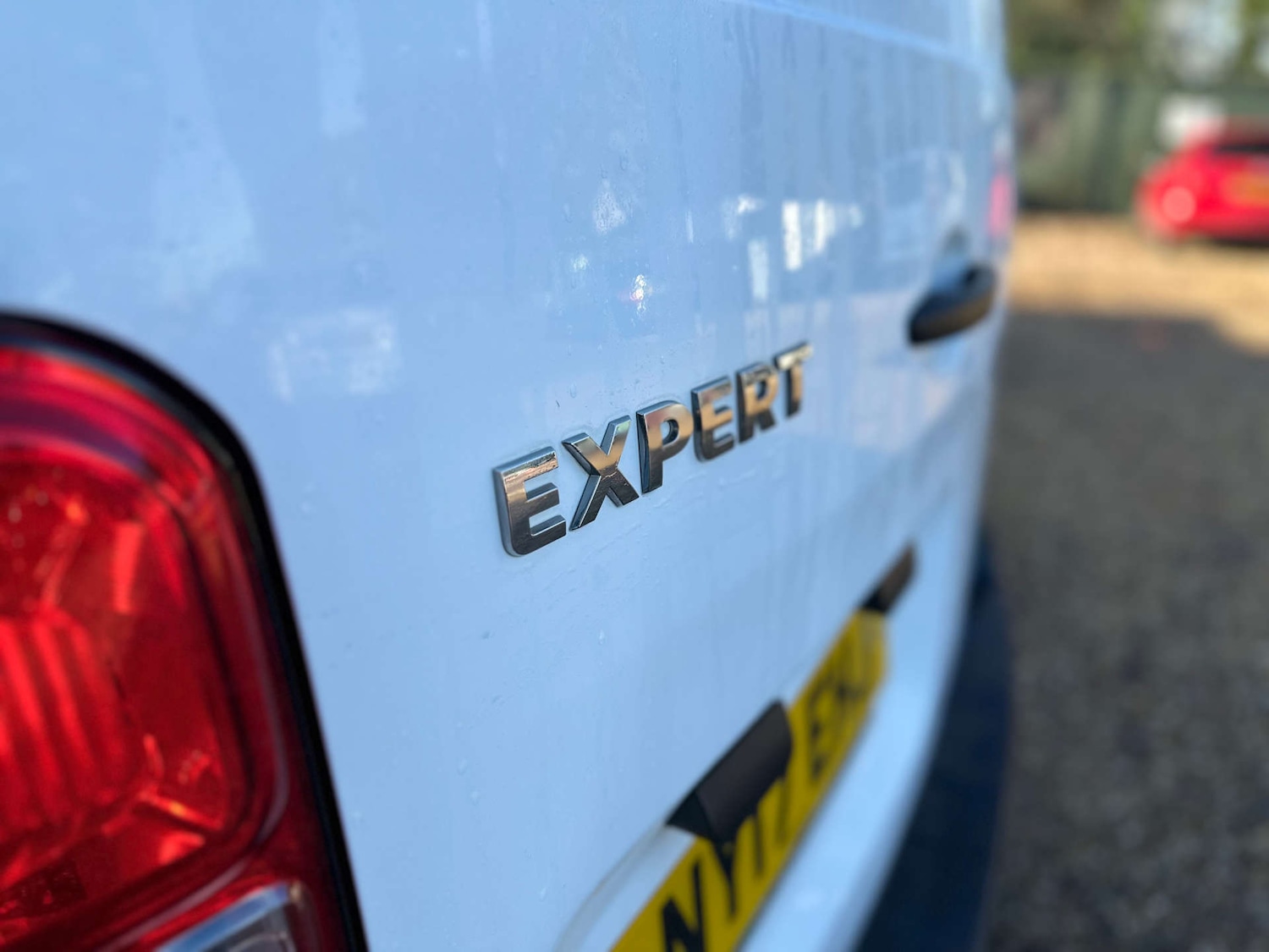 Used Peugeot Expert 2017 for sale - 76757116: Photo 30