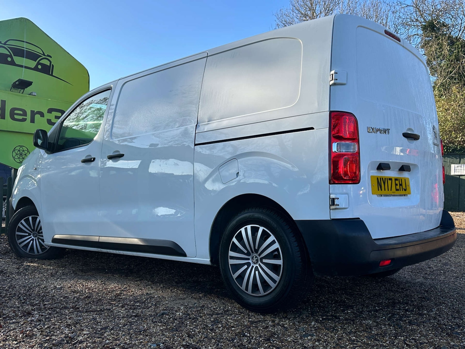 Used Peugeot Expert 2017 for sale - 76757116: Photo 9