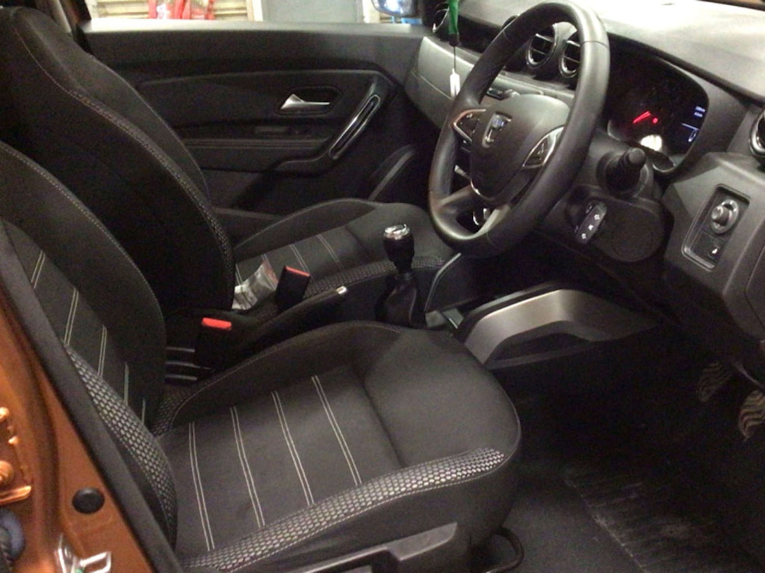 Used Dacia Duster 2019 for sale - 77422802: Photo 3