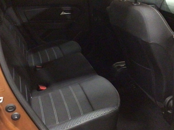 Used Dacia Duster 2019 for sale - 77422802: Photo