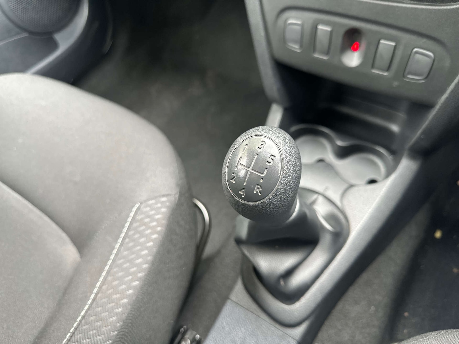 Used Dacia Sandero 2020 for sale - 76520349: Photo 30