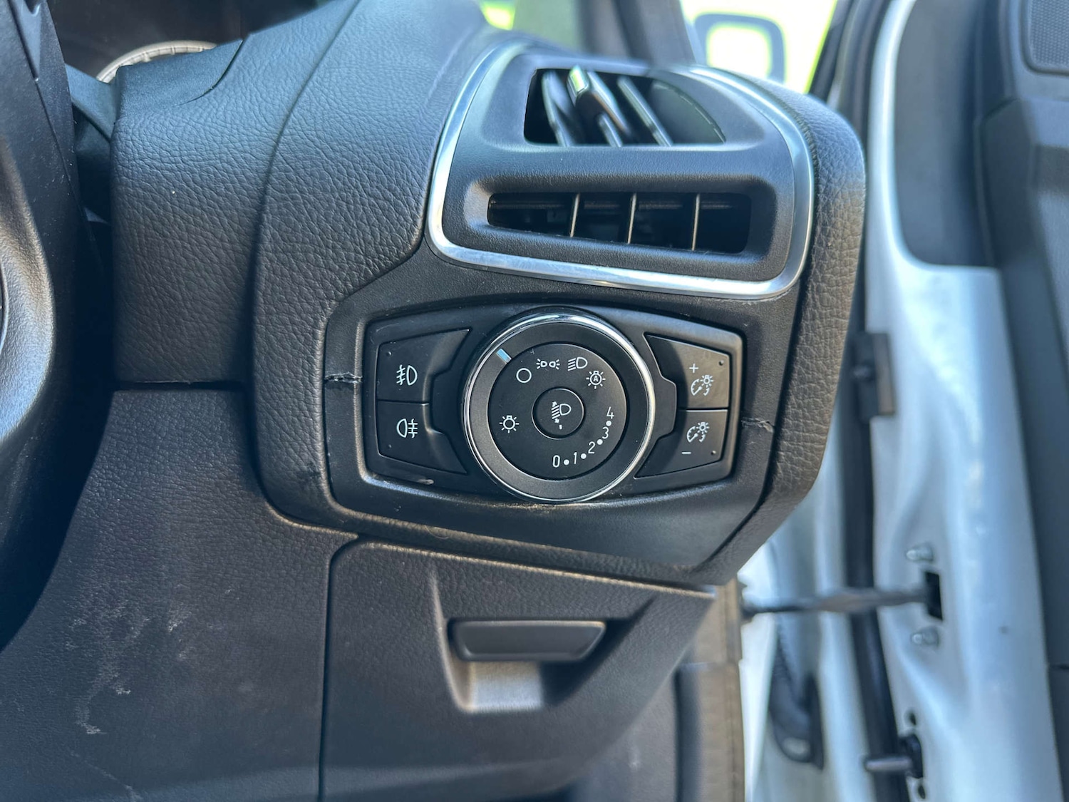 Used Ford Focus 2013 for sale - 77195872: Photo 26