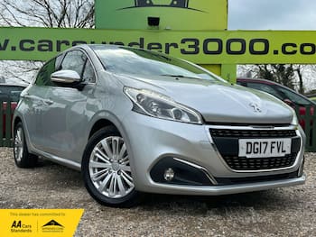 Used Peugeot 208 2017 for sale - 79778529: Photo