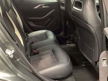 Used Infiniti Q30 2016 for sale - 79176615: Photo