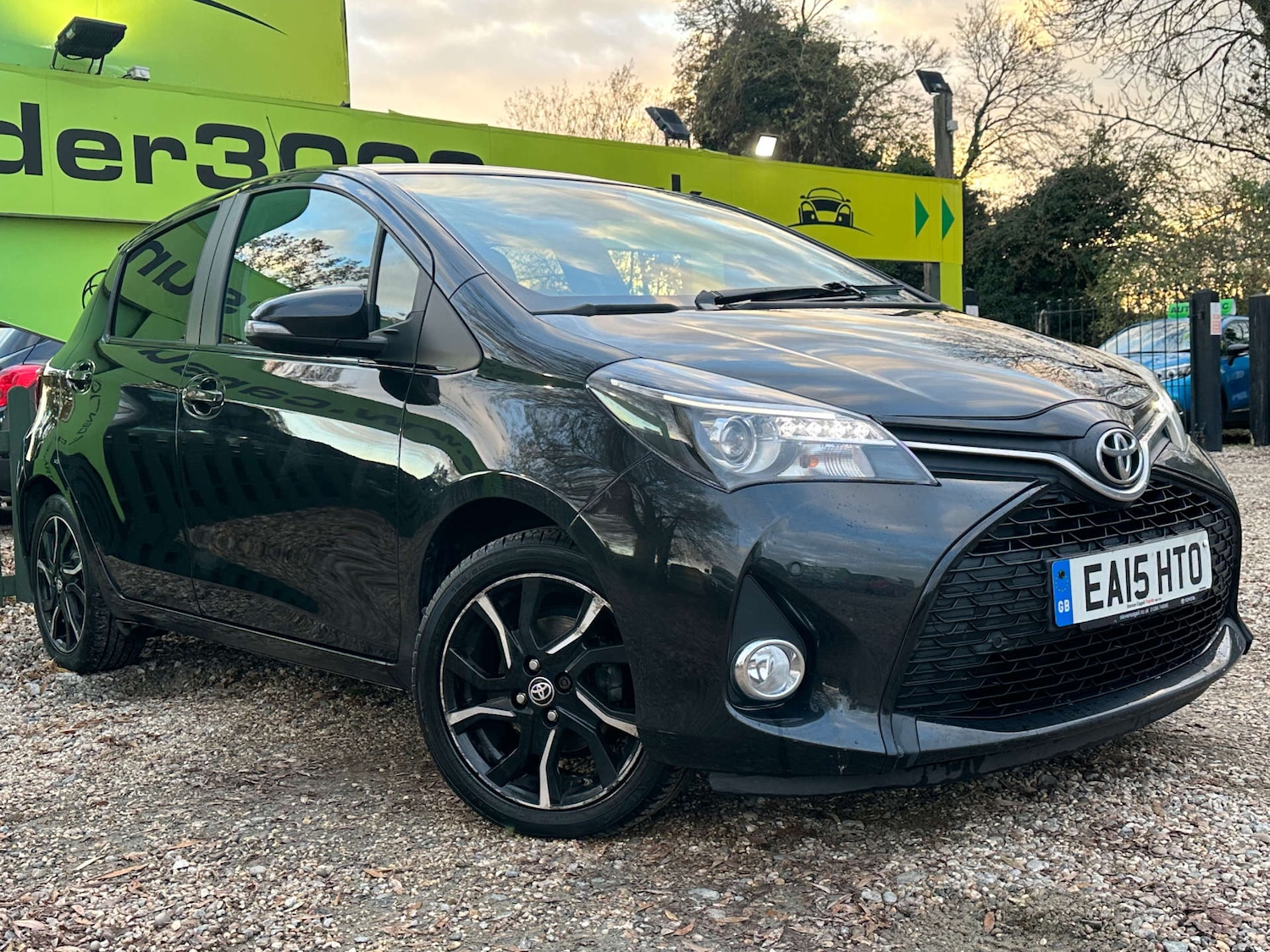 Used Toyota Yaris 2015 for sale - 76628242: Photo 6