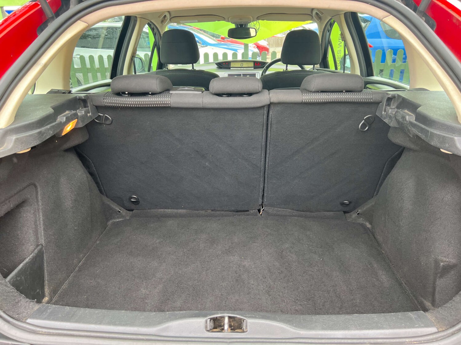 Used Citroen C4 2009 for sale - 76277958: Photo 12