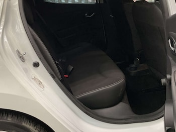 Used Renault Clio 2016 for sale - 78553192: Photo