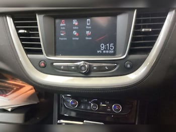 Used Vauxhall Grandland X 2018 for sale - 76080226: Photo 2