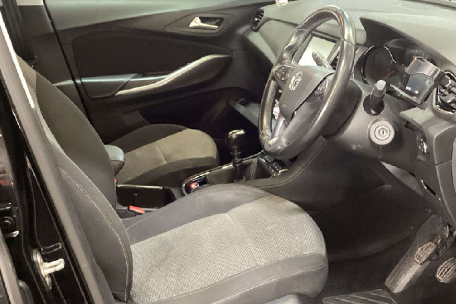 Used Vauxhall Grandland X 2018 for sale - 76080226: Photo 3