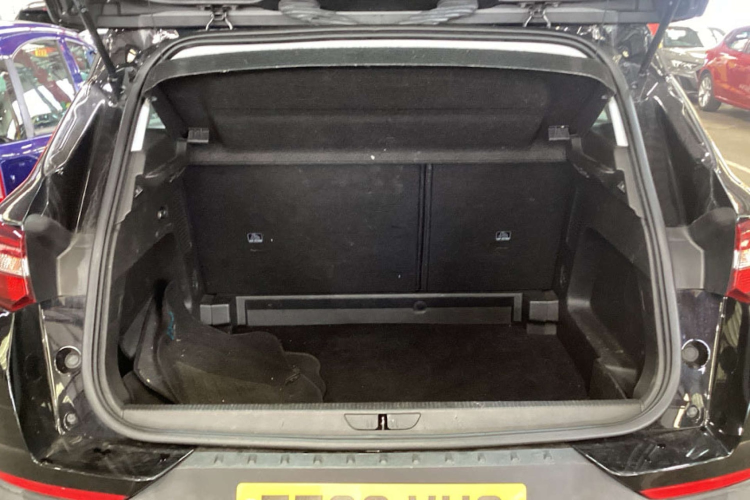 Used Vauxhall Grandland X 2018 for sale - 76080226: Photo 7