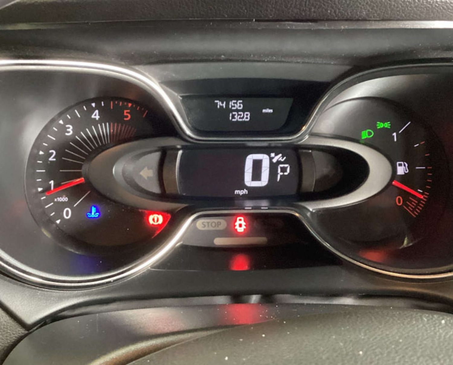 Used Renault Captur 2017 for sale - 76162597: Photo 7