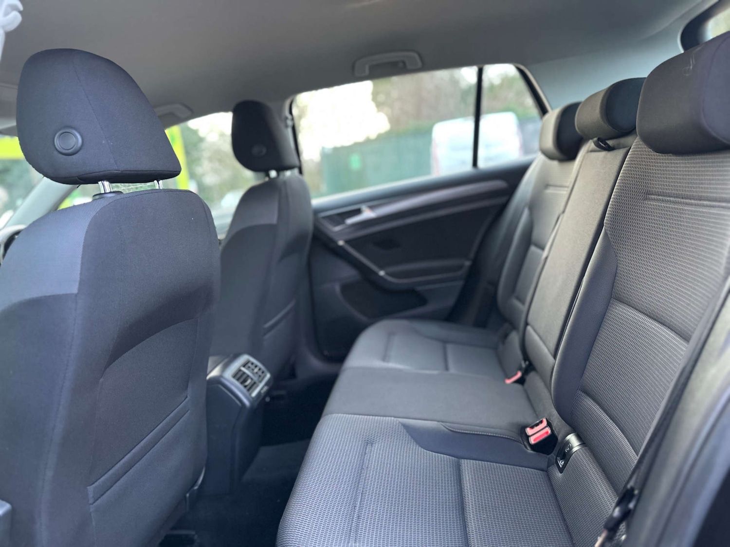 Used Volkswagen Golf 2017 for sale - 77446400: Photo 15