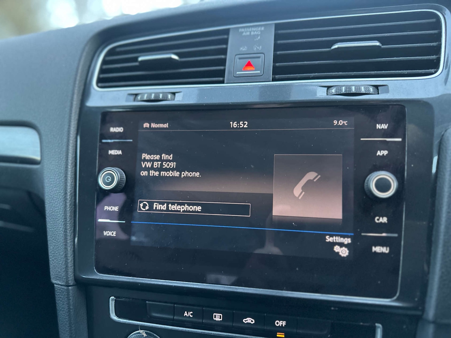 Used Volkswagen Golf 2017 for sale - 77446400: Photo 19