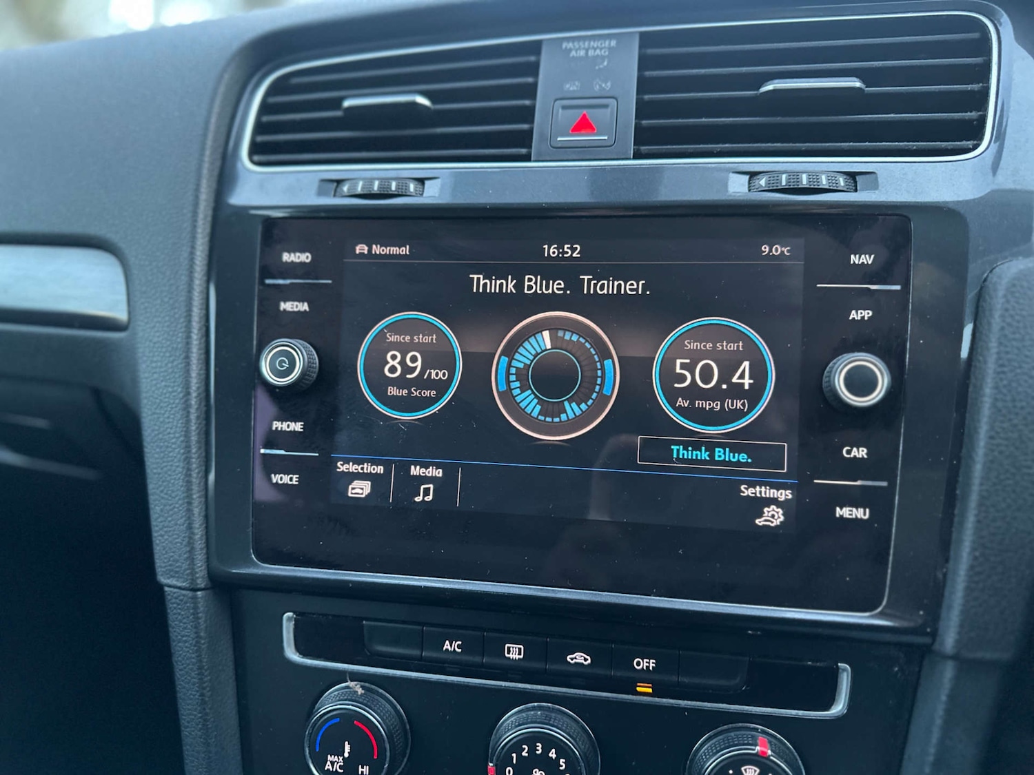 Used Volkswagen Golf 2017 for sale - 77446400: Photo 26