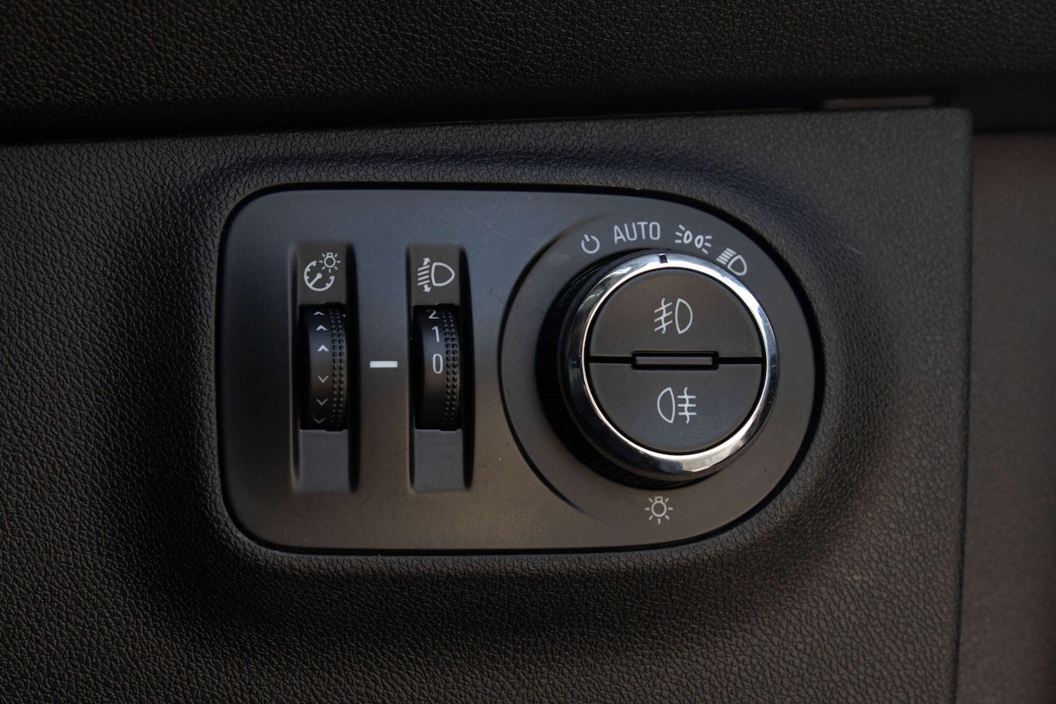 Used Vauxhall Corsa 2015 for sale - 78003823: Photo 19