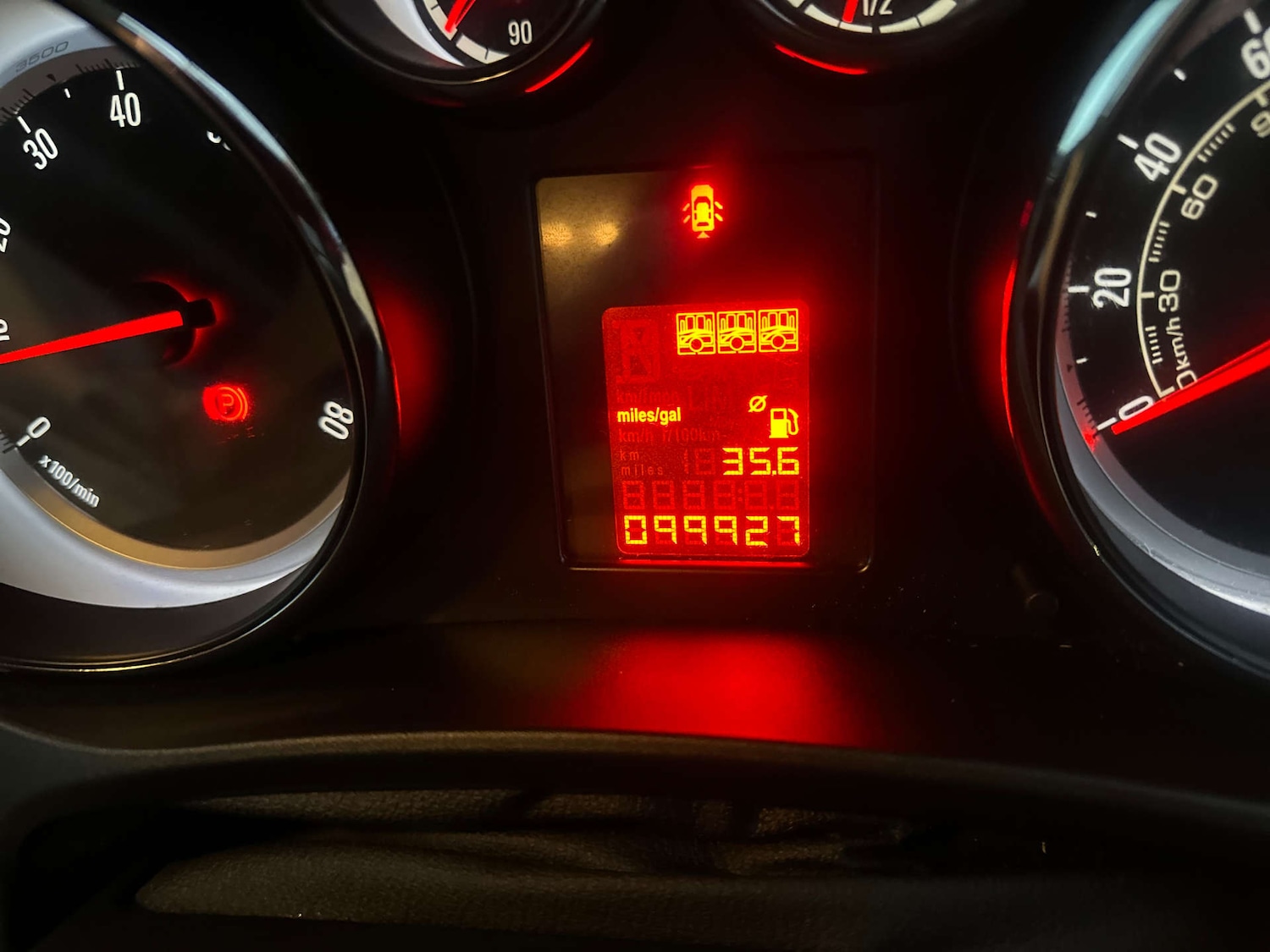 Used Vauxhall Meriva 2014 for sale - 76757123: Photo 23