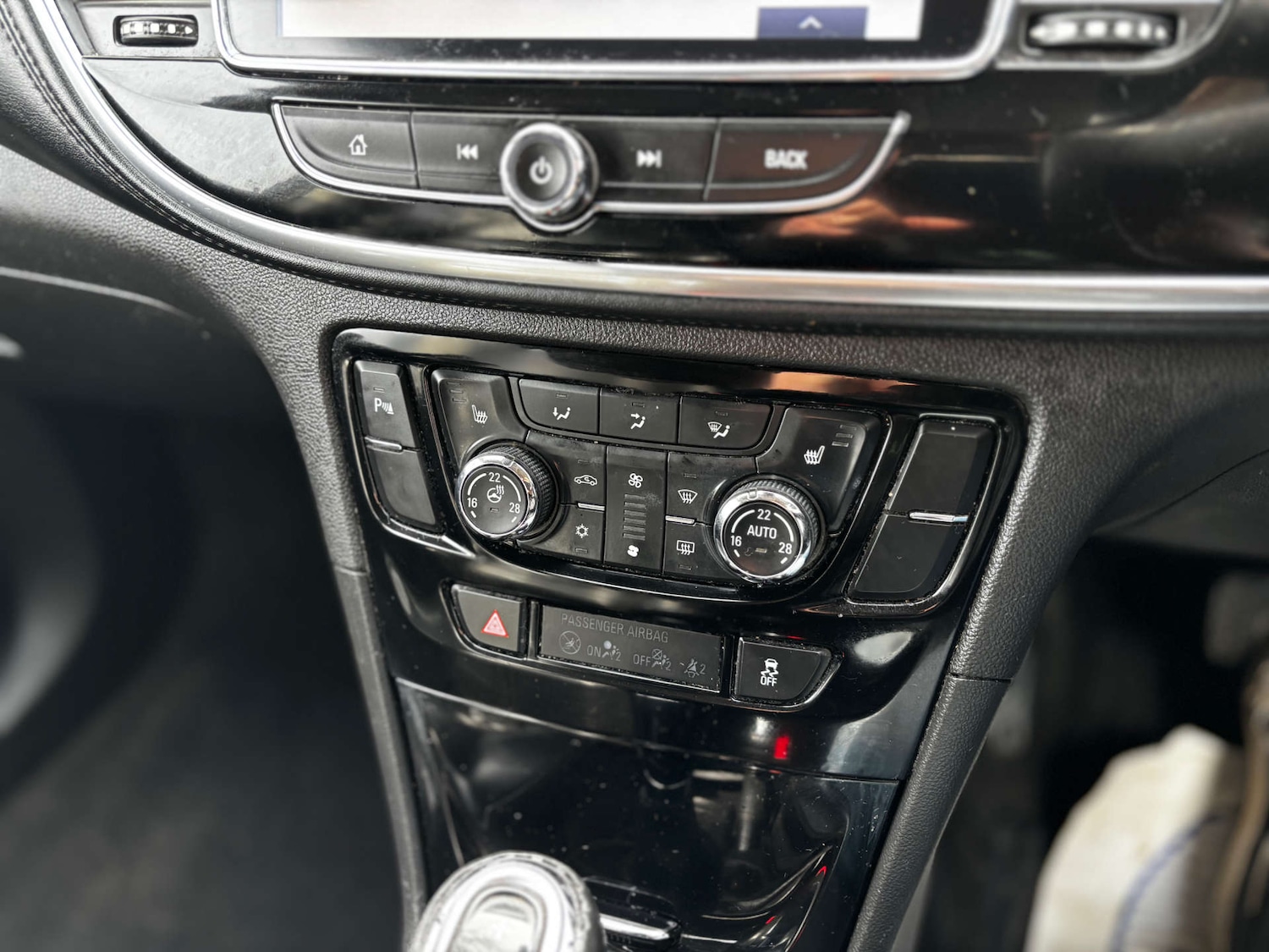 Used Vauxhall Mokka X 2017 for sale - 78045920: Photo 26