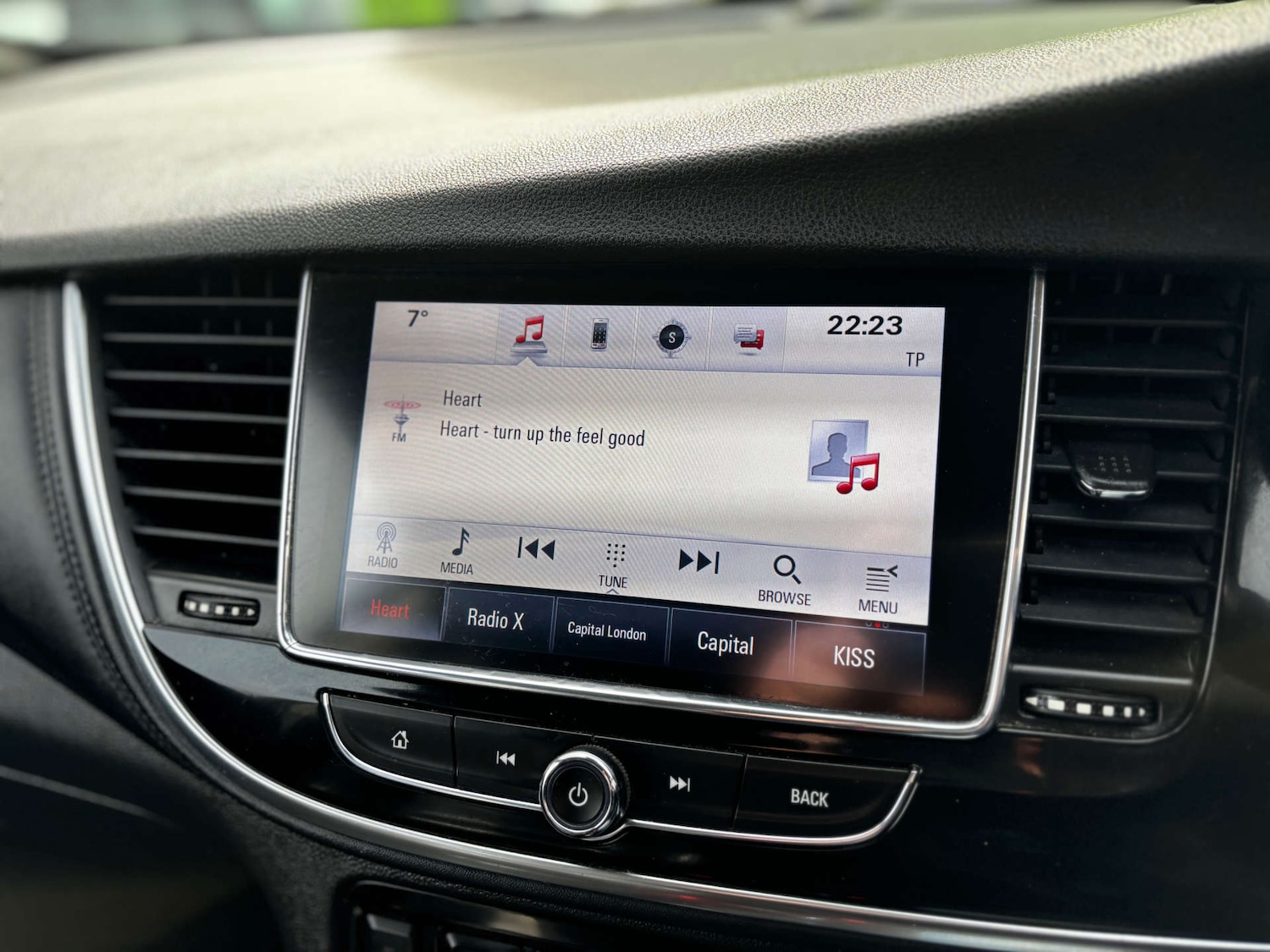 Used Vauxhall Mokka X 2017 for sale - 78045920: Photo 3