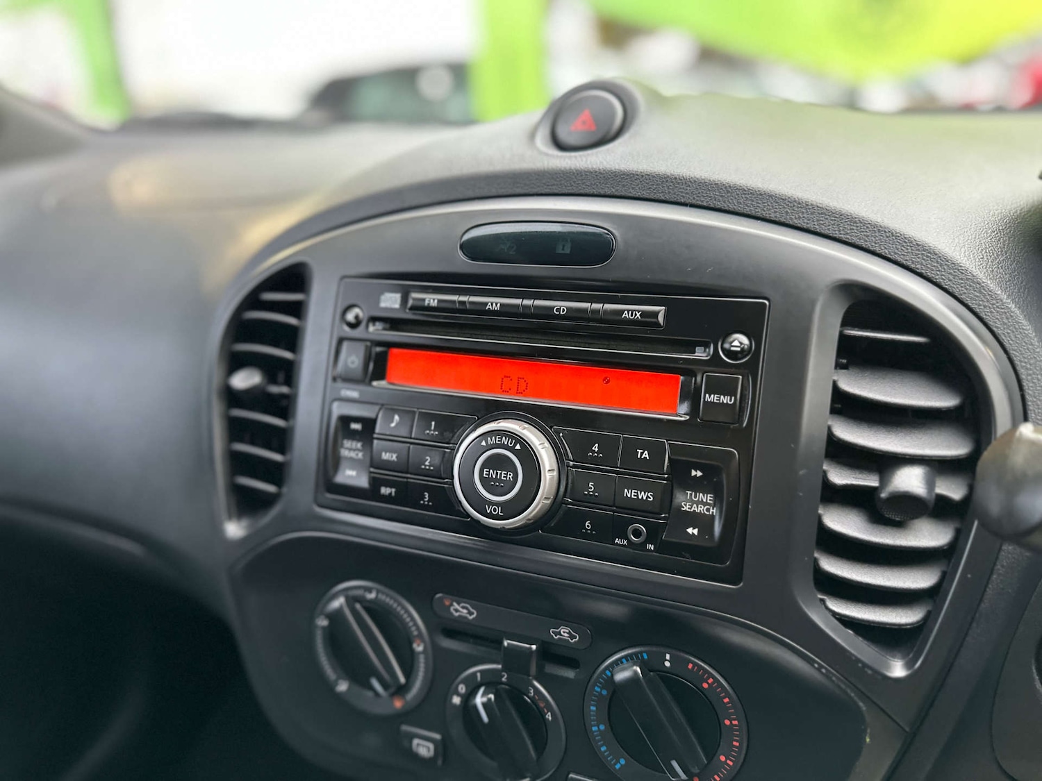 Used Nissan Juke 2014 for sale - 76709158: Photo 20