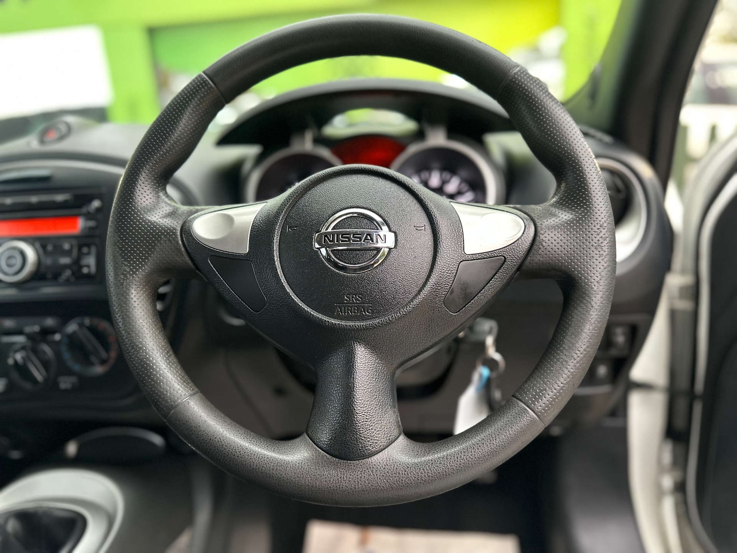 Used Nissan Juke 2014 for sale - 76709158: Photo 27