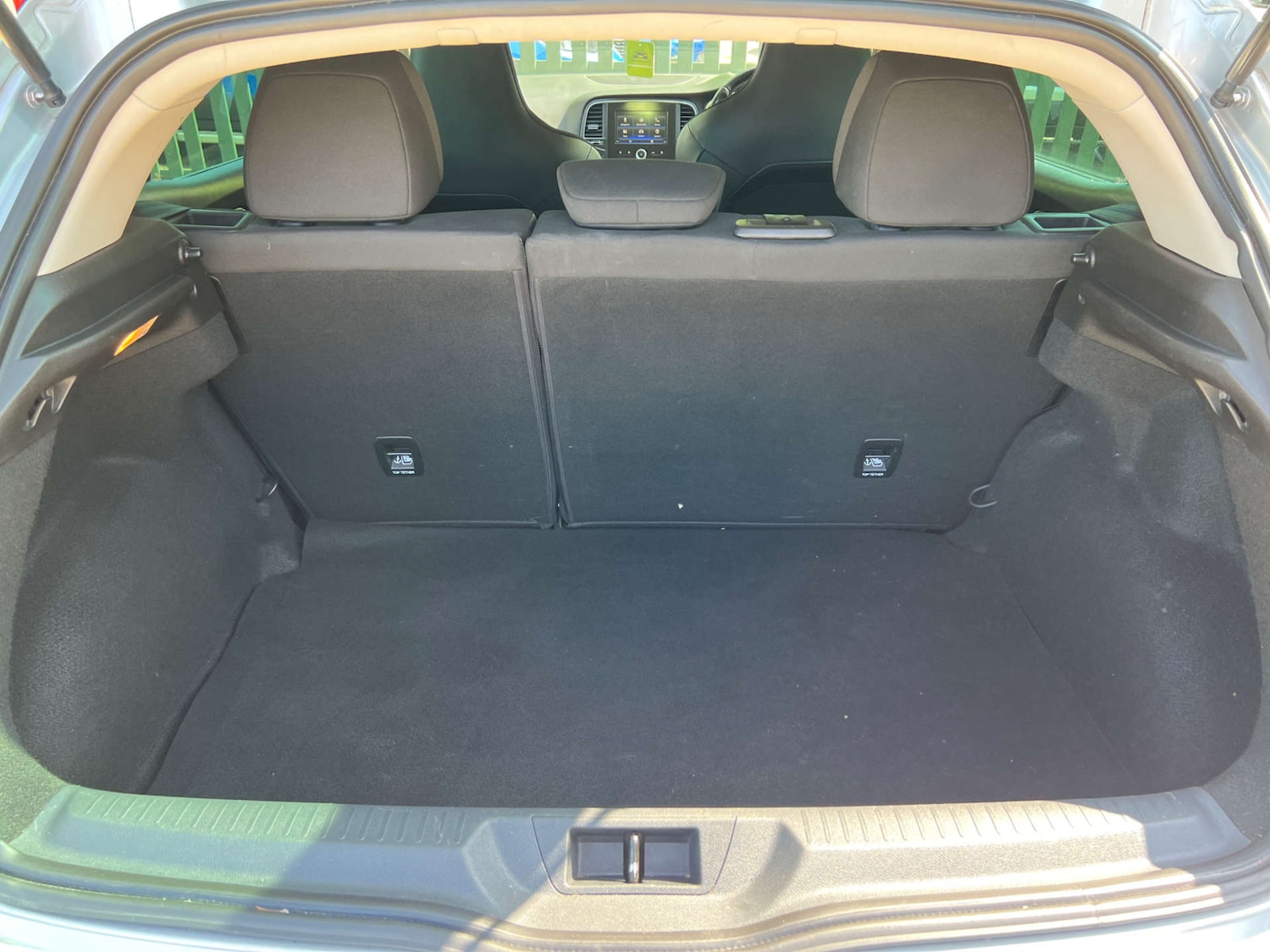 Used Renault Megane 2017 for sale - 77378372: Photo 13