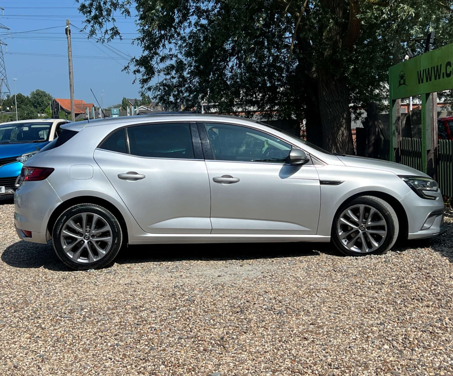 Used Renault Megane 2017 for sale - 77378372: Photo 9