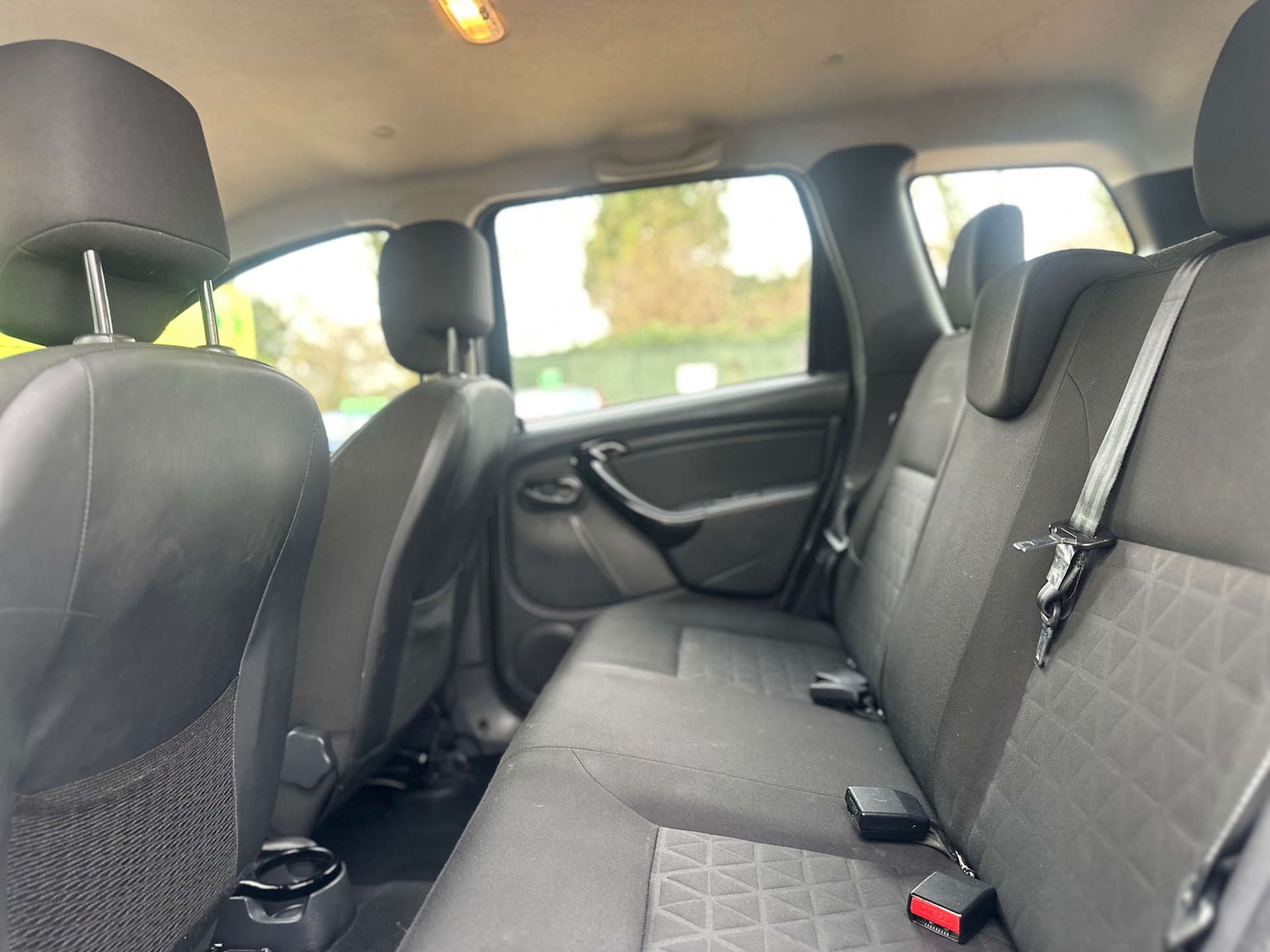 Used Dacia Duster 2015 for sale - 77022354: Photo 10