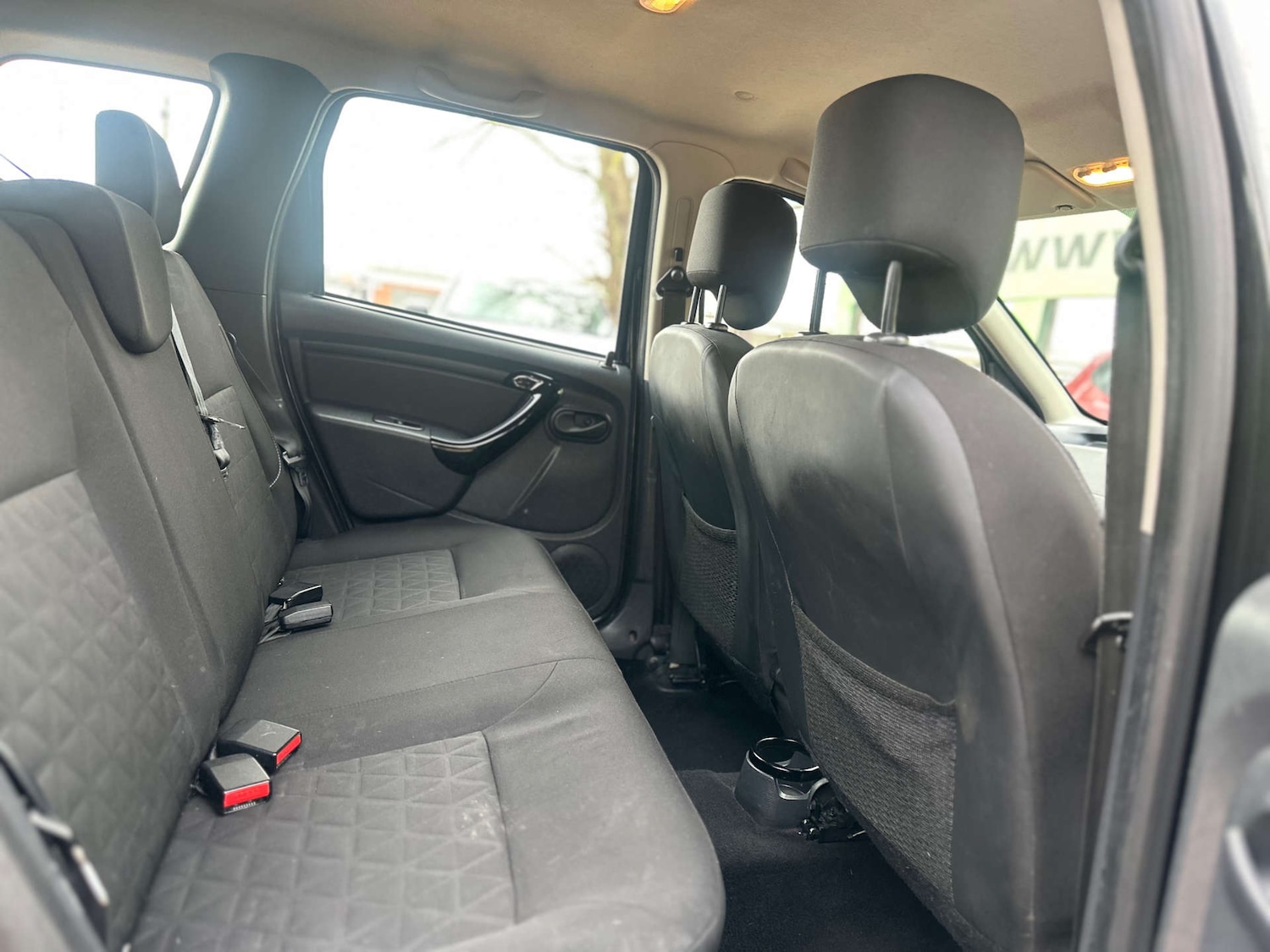 Used Dacia Duster 2015 for sale - 77022354: Photo 12